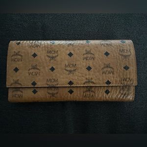 MCM Wallet